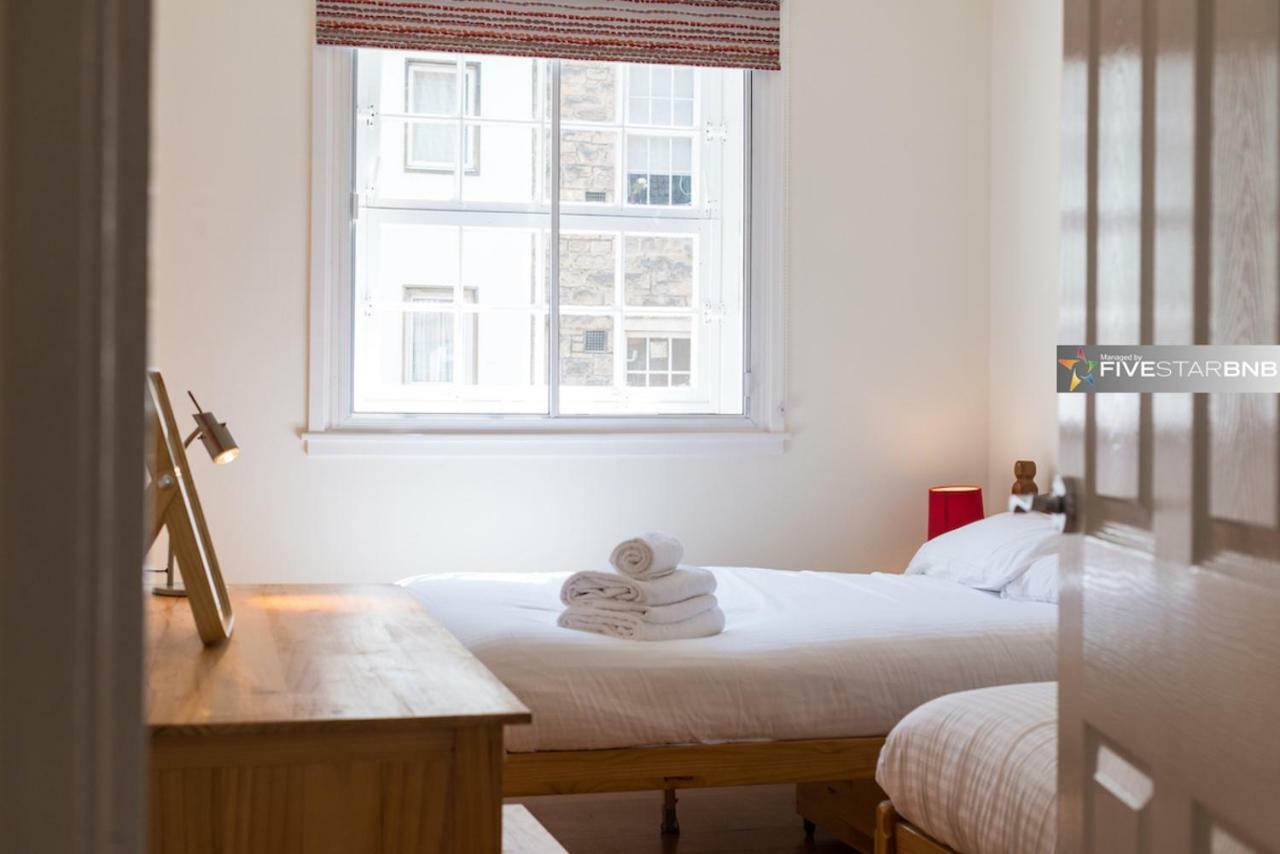 Smart Royal Mile Apartment Edimburgo Exterior foto